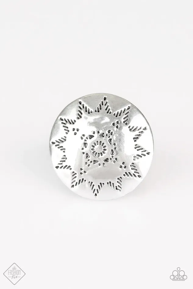 Paparazzi Jewelry Rings Paparazzi Ring Rural Radius Silver
