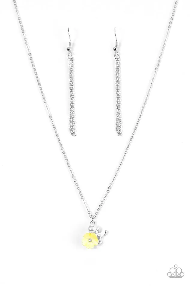 Paparazzi Necklace Girl Glimmer Yellow Paparazzi Jewelry Necklaces