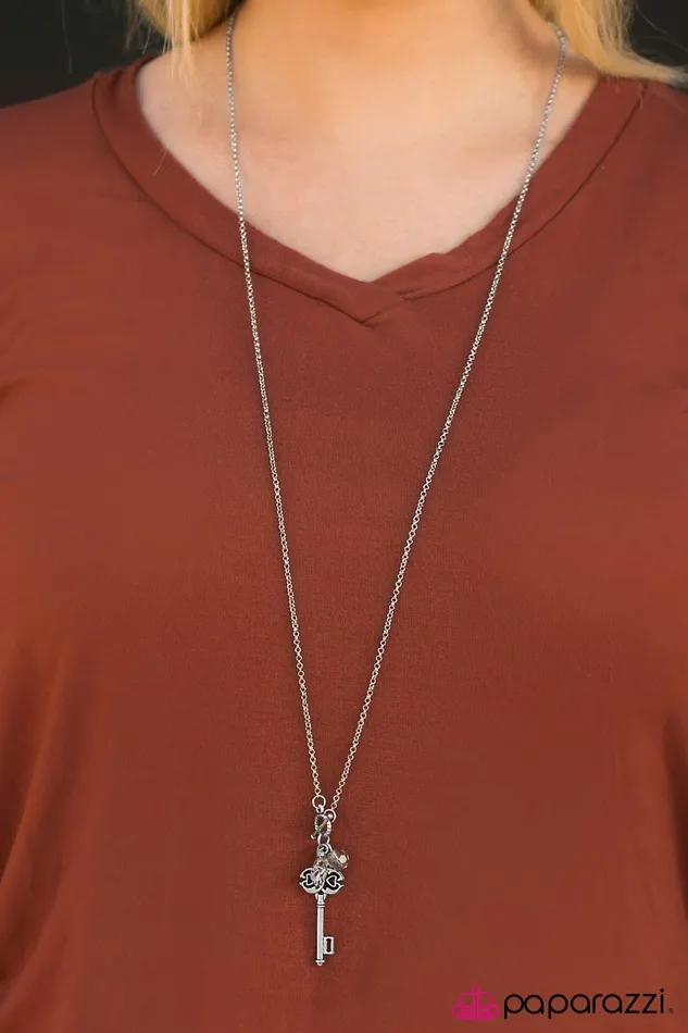 Paparazzi Necklace Key To The City White Paparazzi Jewelry Necklaces