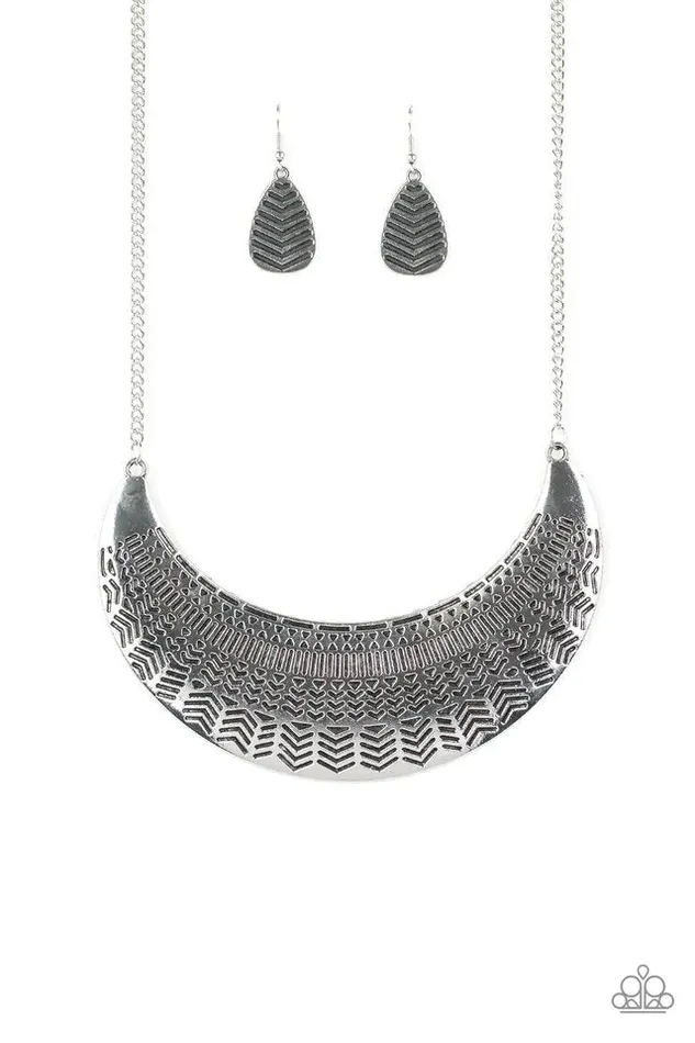 Paparazzi Necklace Large As Life Silver Paparazzi Jewelry Necklaces