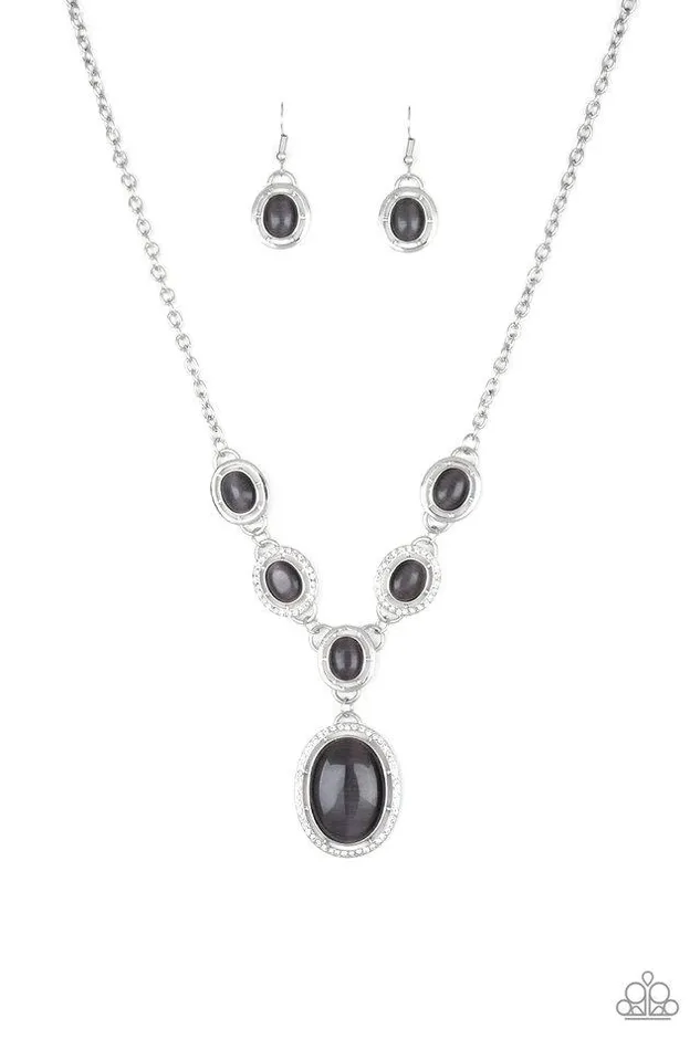 Paparazzi Necklace Metro Medallion Black Paparazzi Jewelry Necklaces