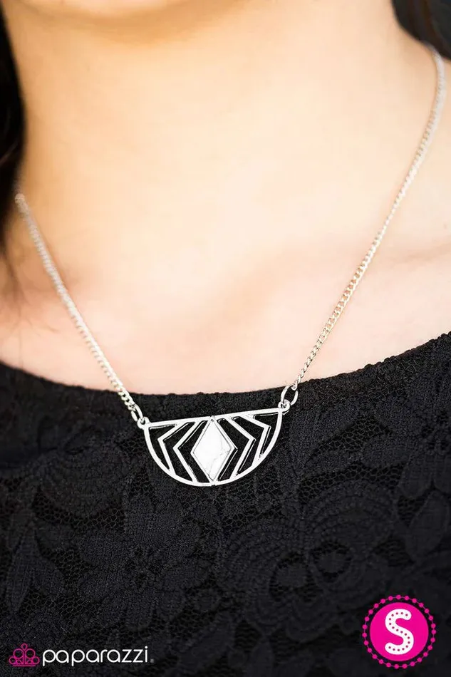 Paparazzi Necklace On The GEO White Paparazzi Jewelry Necklaces