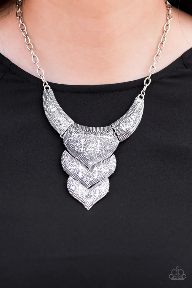 Paparazzi Necklace Texas Temptress Silver Paparazzi Jewelry Necklaces