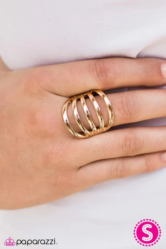 Paparazzi Ring Bend In The Wind Gold Paparazzi Jewelry Rings
