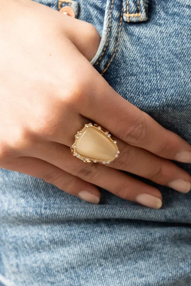 Paparazzi Ring Newport Nouveau Gold Paparazzi Jewelry Rings