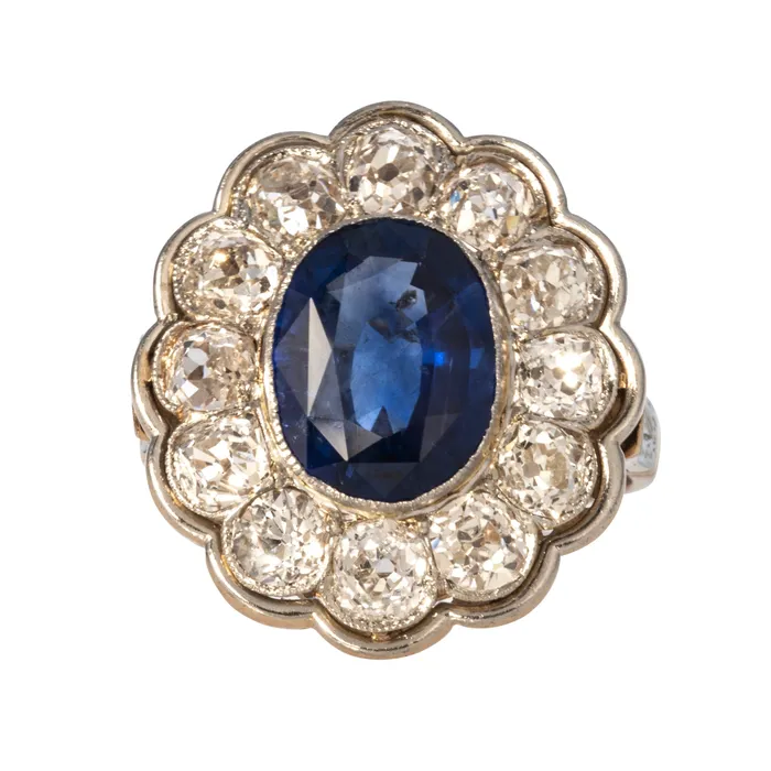 Rings Croghans Estate Oval Sapphire Diamond Cluster 14K Gold Ring