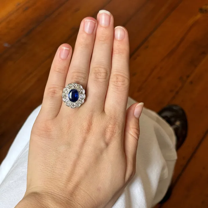 Rings Croghans Estate Oval Sapphire Diamond Cluster 14K Gold Ring