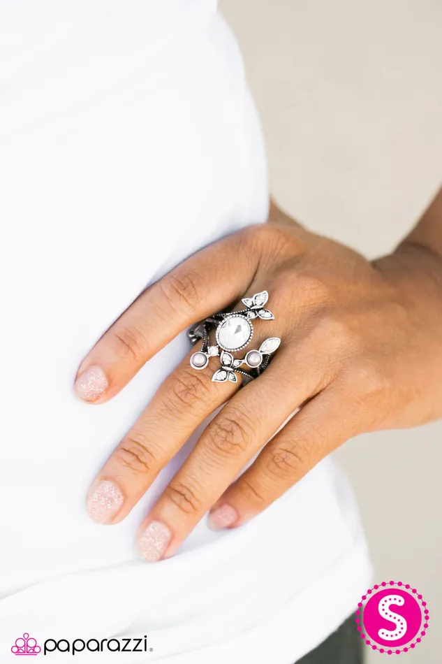 Rings Paparazzi Jewelry Paparazzi Ring Bay Beauty Silver