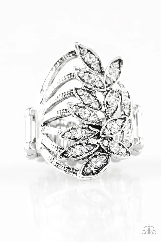 Rings Paparazzi Jewelry Paparazzi Ring Perennial Paradise White