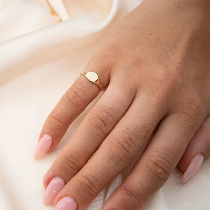 Rings TheRoseGypsy 14k Gold Petite Signet Ring