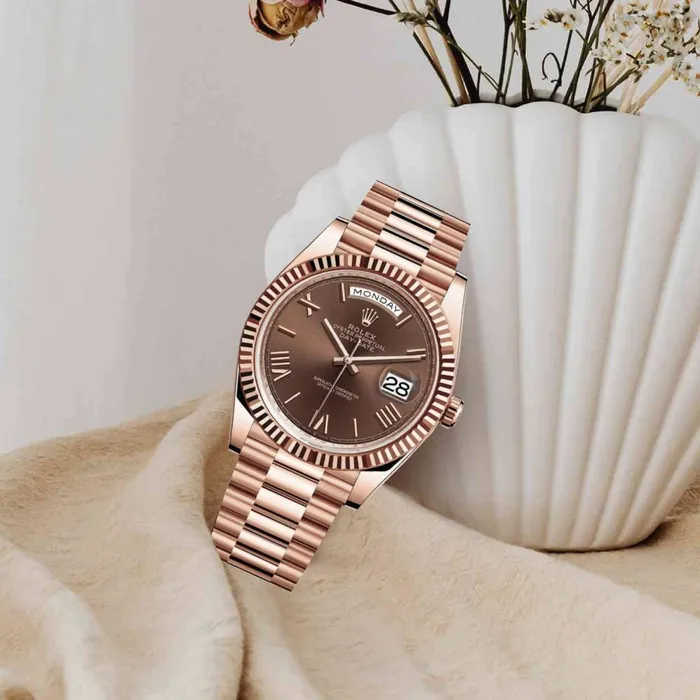 Rolex Bracelets Rolex Day Date 40mm Ref 2282350002 Chocolate Roman Dial Fluted Bezel 18K Rose Gold President Bracelet Mens Watch